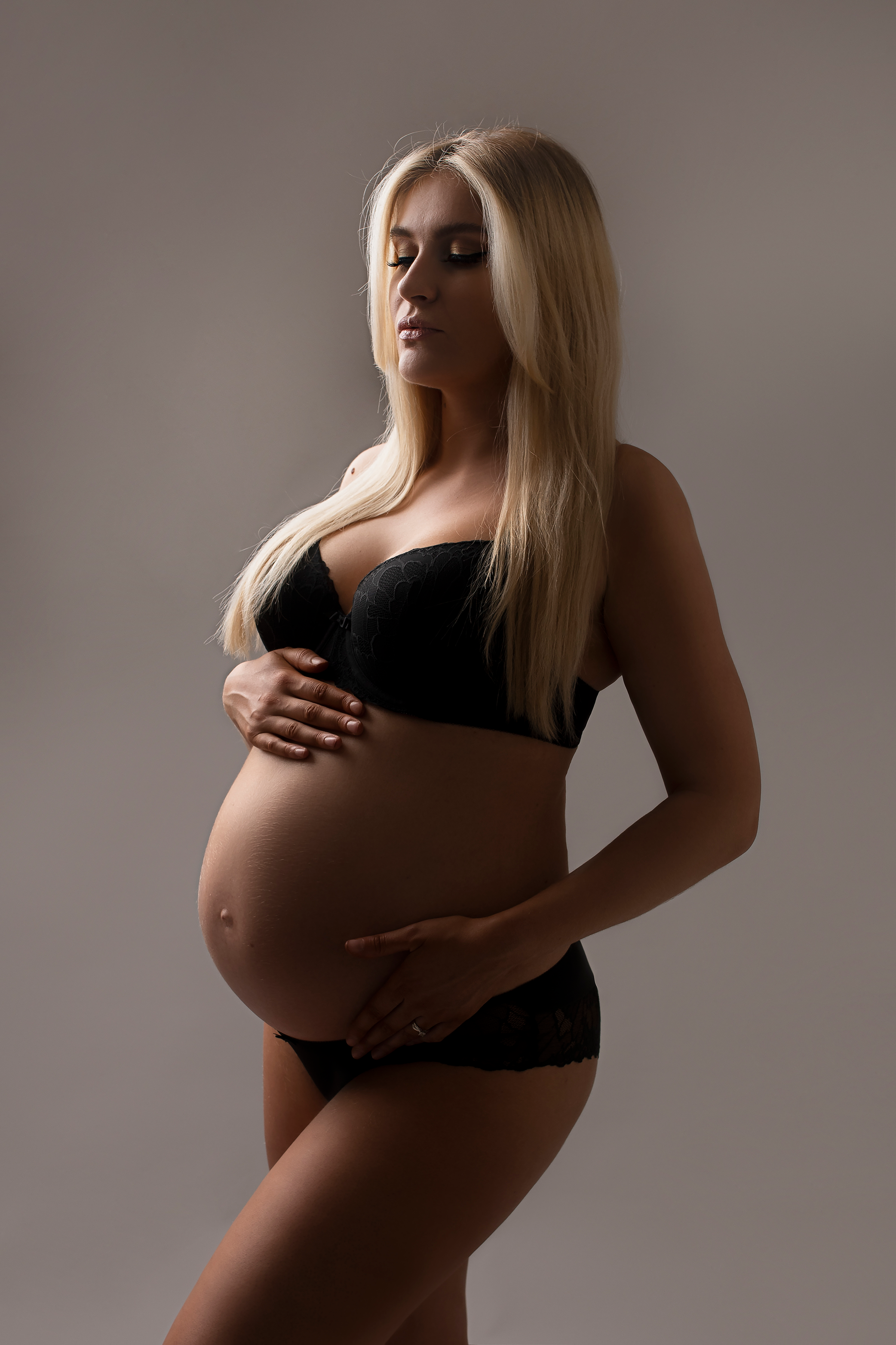Maternity Image Fourteen